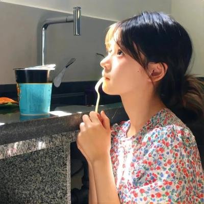 残缺的蛇伕